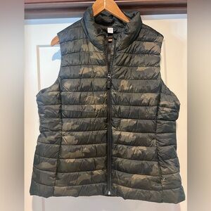 Old Navy puffer vest